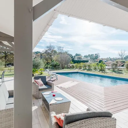 Beautiful Contemporary 160 M With Pool Дом отдыха