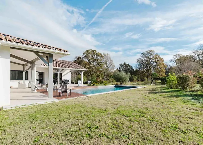 Beautiful Contemporary 160 M With Pool Дом отдыха